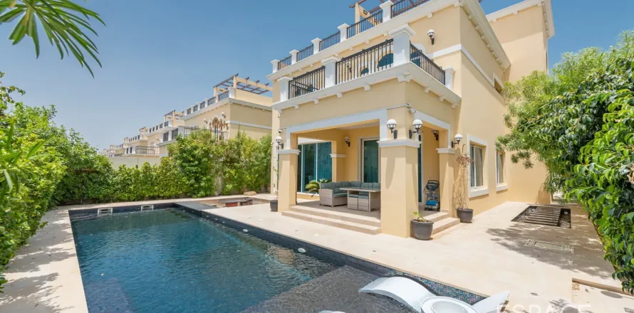 Villa in Legacy Nova Villas, Jumeirah Park, Dubai 4 bedrooms, 454 sq.m. № 62258
