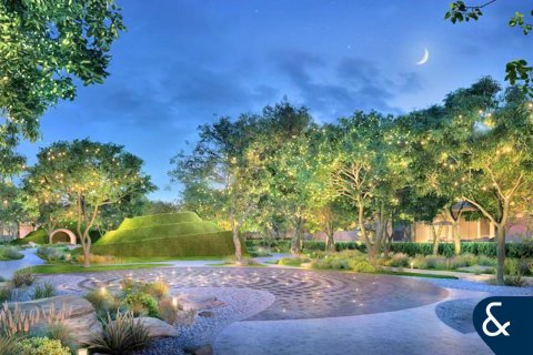 Купить виллу в Tilal Al Ghaf, Дубай: 6 спален, 1182м², № 78924 - фото 15