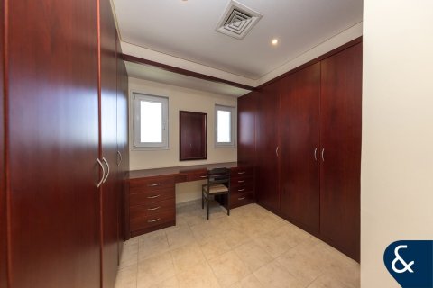 Купить виллу в Green Community West, Green Community, Дубай: 5 спален, 577м², № 78931 - фото 21