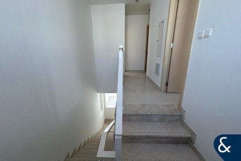 Купить виллу в Mira Oasis, Рим, Дубай: 4 спальни, 263м², № 78930 - фото 17