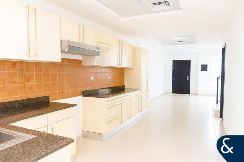 Купить таунхаус в Diamond Views, Джумейра Вилладж Серкл, Дубай: 3 спальни, 144м², № 78922 - фото 3