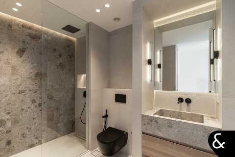 Villa en Jumeirah Islands, Dubai, 5 dormitorios, 581 m², № 78936 - foto 28