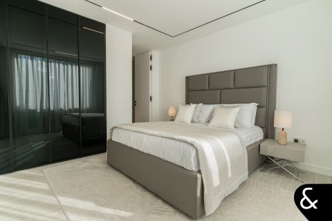 Villa en Jumeirah Islands, Dubai, 5 dormitorios, 581 m², № 78936 - foto 17