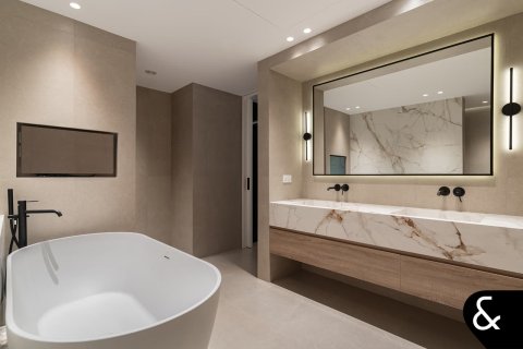 Villa en Jumeirah Islands, Dubai, 5 dormitorios, 581 m², № 78936 - foto 23