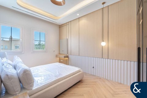 Villa en Springs 11, The Springs, Dubai, 3 dormitorios, 228 m², № 78929 - foto 8