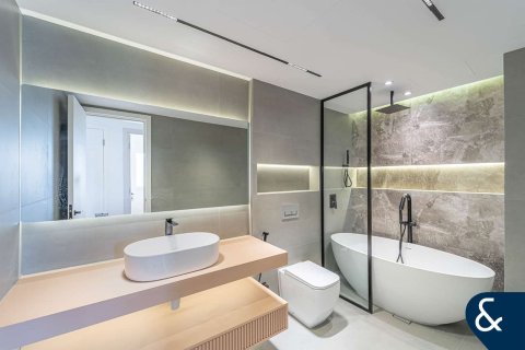 Villa en Springs 11, The Springs, Dubai, 3 dormitorios, 228 m², № 78929 - foto 11