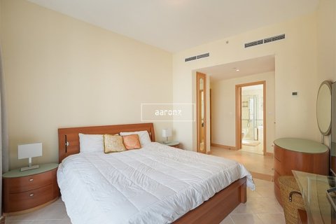 Снять в аренду квартиру в Дубай Марине, Дубай: 3 спальни, 152.4м², № 56146 - фото 14
