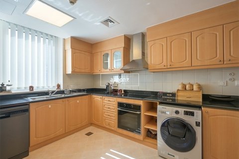 Снять в аренду квартиру в Дубай Марине, Дубай: 3 спальни, 152.4м², № 56146 - фото 8