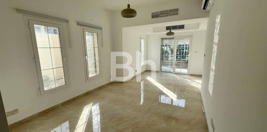Townhouse in The Springs, Dubai 4 bedrooms, 332 sq.m. № 22969