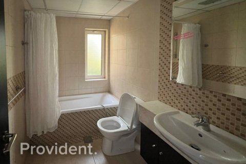 Villa en The Villa, Dubai, 5 dormitorios, № 2400 - foto 27
