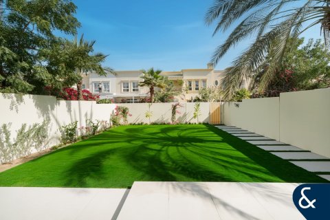 Villa in The Springs, Dubai 3 bedrooms, 228 sq.m. № 91318 - photo 9