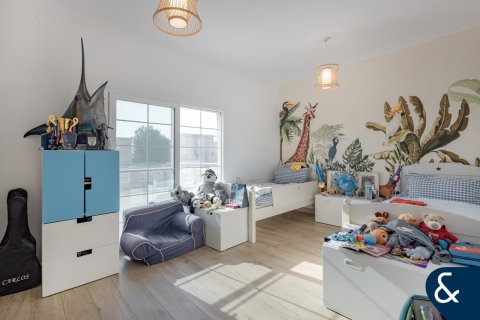 Villa in Maeen, The Lakes, Dubai 3 bedrooms, 351 sq.m. № 91332 - photo 13