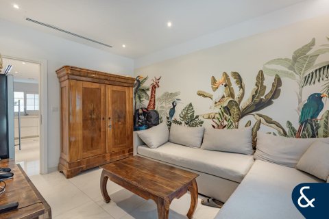 Villa in Maeen, The Lakes, Dubai 3 bedrooms, 351 sq.m. № 91332 - photo 10