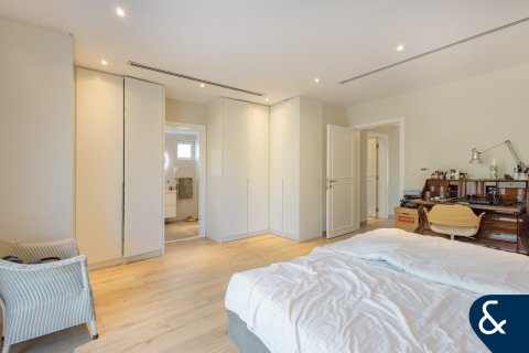 Villa in Maeen, The Lakes, Dubai 3 bedrooms, 351 sq.m. № 91332 - photo 18