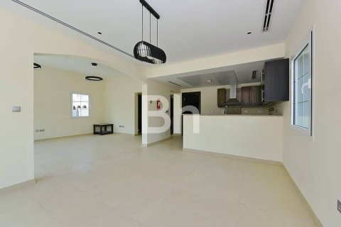 Villa à Jumeirah Village Triangle, Dubai, 2 chambres, 251 m², № 57833 - photo 8