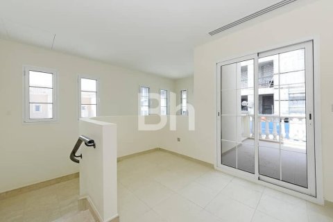 Villa à Jumeirah Village Triangle, Dubai, 2 chambres, 251 m², № 57833 - photo 4