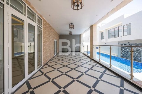 Villa à Nadd Al Sheba, Dubai, 6 chambres, 930 m², № 24071 - photo 6