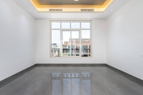 Villa à Nadd Al Sheba, Dubai, 6 chambres, 930 m², № 24071 - photo 21