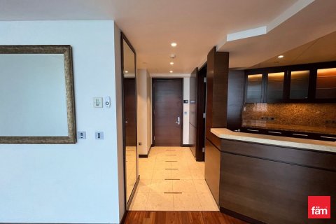 Снять в аренду квартиру в Даунтаун Дубай (Даунтаун Бурдж Дубай), Дубай: 1 спальня, 102.5м², № 90608 - фото 6