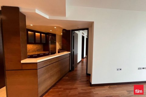 Снять в аренду квартиру в Даунтаун Дубай (Даунтаун Бурдж Дубай), Дубай: 1 спальня, 102.5м², № 90608 - фото 4