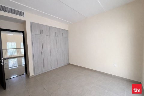 Снять в аренду таунхаус в Дубае: 5 спален, 280.6м², № 90618 - фото 8