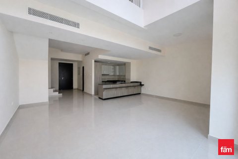 Снять в аренду таунхаус в Дубае: 5 спален, 280.6м², № 90618 - фото 5