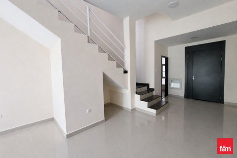 Снять в аренду таунхаус в Дубае: 5 спален, 280.6м², № 90618 - фото 6