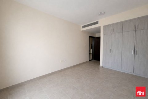 Снять в аренду таунхаус в Дубае: 5 спален, 280.6м², № 90618 - фото 12