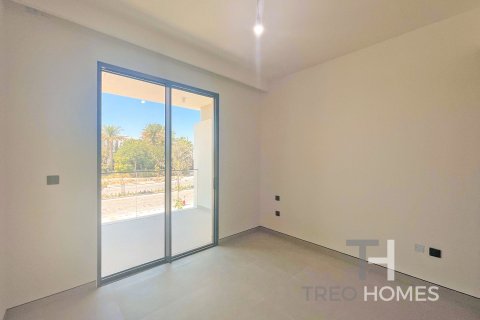 Villa in Tilal Al Ghaf, Dubai 4 bedrooms, 415 sq.m. № 13505 - photo 11