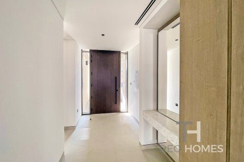 Villa in Tilal Al Ghaf, Dubai 4 bedrooms, 415 sq.m. № 13505 - photo 7