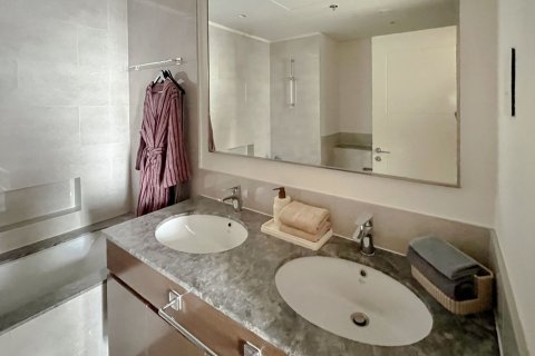 Apartment in Downtown Dubai (Downtown Burj Dubai), Dubai 2 bedrooms, 103.08 sq.m. № 142225 - photo 12