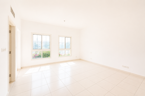 Villa in The Springs, Dubai 3 bedrooms, 212.47 sq.m. № 142233 - photo 10