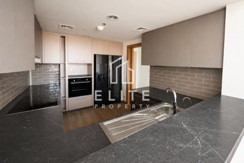Apartment in Burj Vista, Downtown Dubai (Downtown Burj Dubai), Dubai 3 bedrooms, 166 sq.m. № 139053 - photo 3