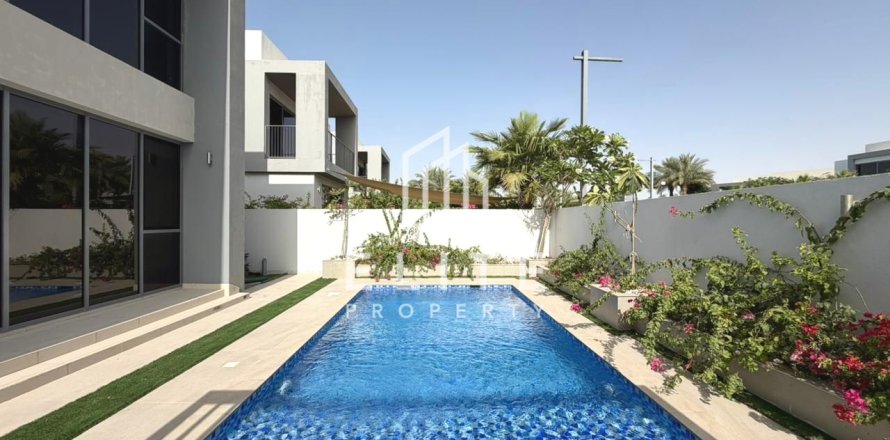Villa in Sidra Villas, Dubai Hills Estate, Dubai 4 bedrooms, 327 sq.m. № 139055