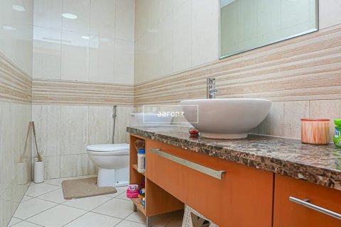 Снять в аренду квартиру в Дубай Марине, Дубай: 2 спальни, 183.9м², № 42530 - фото 7