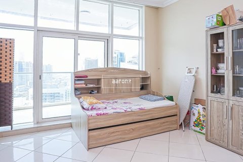 Снять в аренду квартиру в Дубай Марине, Дубай: 2 спальни, 183.9м², № 42530 - фото 4