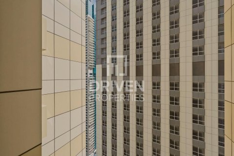 Apartment in Sulafa Tower, Dubai Marina, Dubai 1 bedroom, 85.28 sq.m. № 126453 - photo 11
