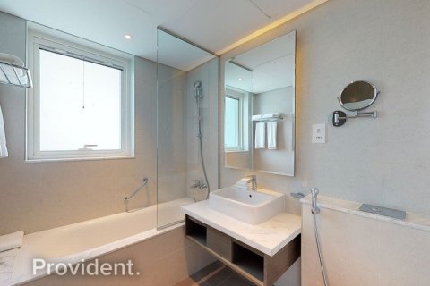 Apartment in DAMAC MAISON PRIVE in Business Bay, Dubai 2 bedrooms, 124.7 sq.m. № 30619 - photo 10