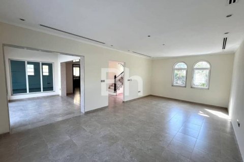 Villa en Jumeirah Park, Dubai, 3 dormitorios, 733 m², № 23390 - foto 22