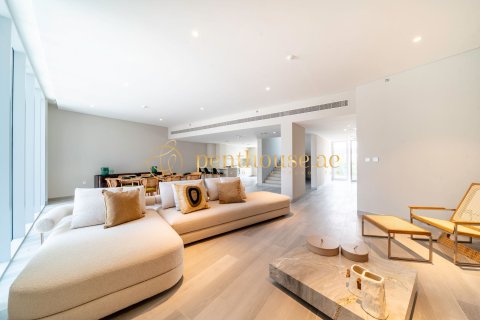 Купить квартиру в Дубай Марине, Дубай: 3 спальни, 266м², № 8746 - фото 2