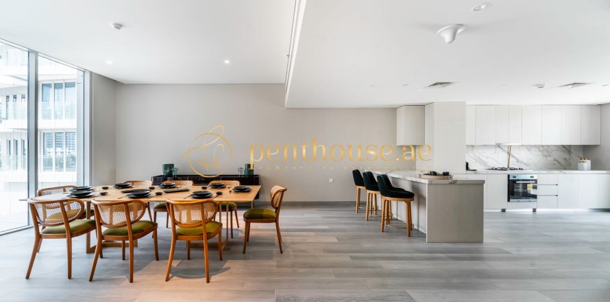 Квартира в Дубай Марине, Дубай, 3 спальни, 266м², № 8746