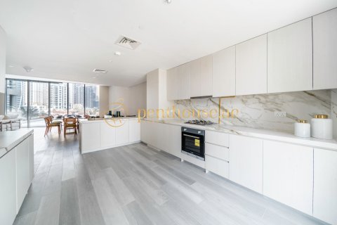 Купить квартиру в Дубай Марине, Дубай: 3 спальни, 266м², № 8746 - фото 14