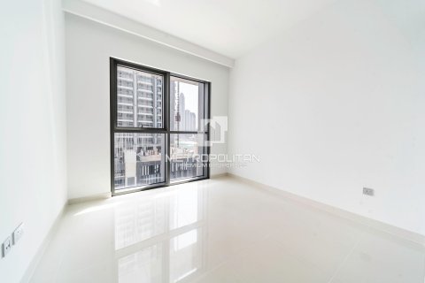Apartment in EMAAR Beachfront, Dubai Harbour, Dubai 2 bedrooms, 121 sq.m. № 8747 - photo 24