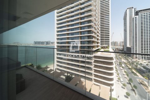 Apartment in EMAAR Beachfront, Dubai Harbour, Dubai 2 bedrooms, 121 sq.m. № 8747 - photo 26