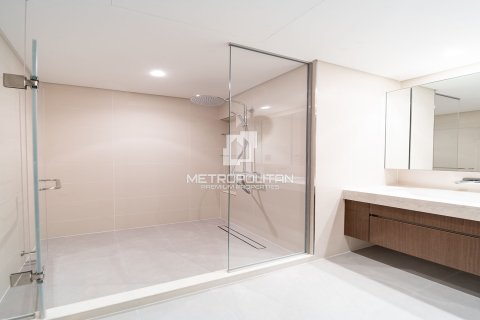 Apartment in EMAAR Beachfront, Dubai Harbour, Dubai 2 bedrooms, 121 sq.m. № 8747 - photo 23