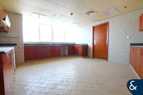 Apartamento en Jumeirah Lake Towers, Dubai, 3 dormitorios, 231 m², № 78560 - foto 9