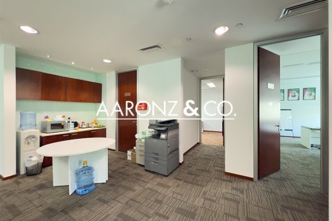 Bureau à Sheikh Zayed Road, Dubai, 534.4 m², № 78450 - photo 14