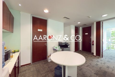 Bureau à Sheikh Zayed Road, Dubai, 534.4 m², № 78450 - photo 13