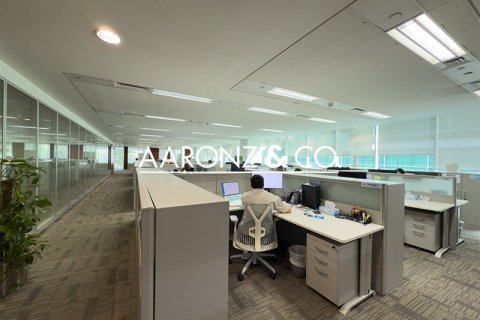 Bureau à Sheikh Zayed Road, Dubai, 534.4 m², № 78450 - photo 3