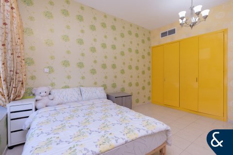 Apartamento en Greens, Dubai, 2 dormitorios, 131 m², № 78557 - foto 4